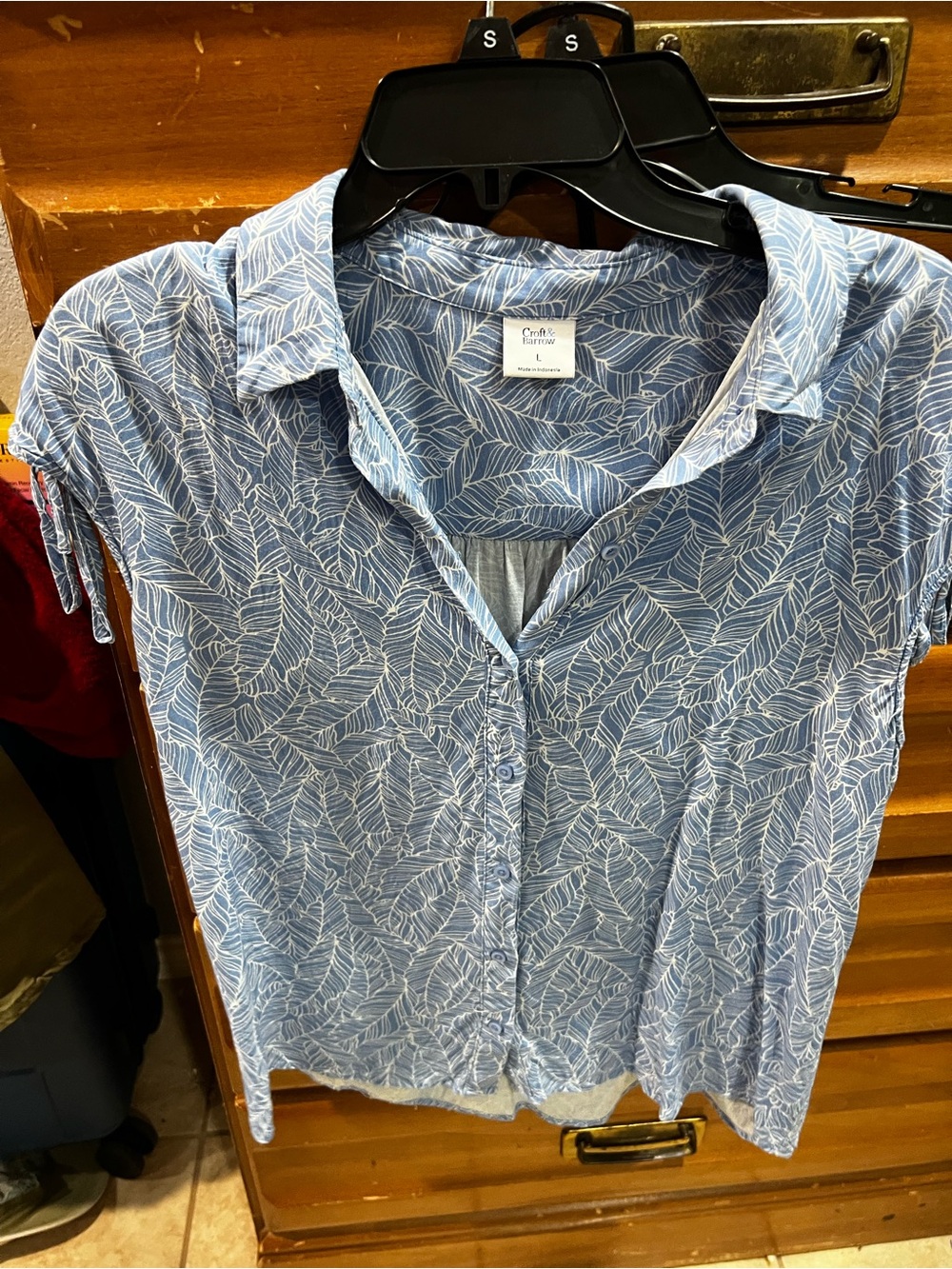 croft & barrow Light Blue Leaf-Print Button Down Shirt